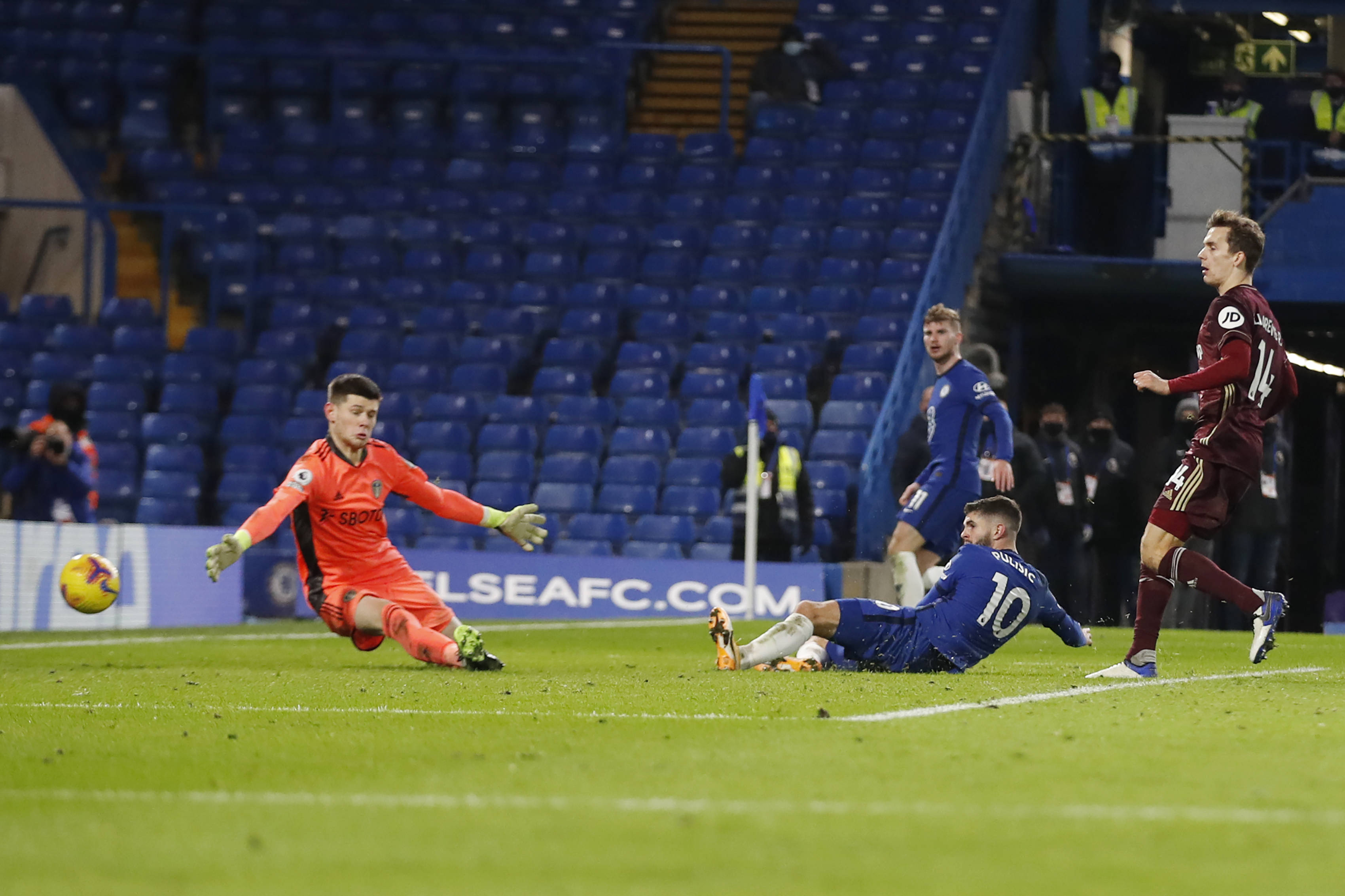 略布局逐渐 略布局逐渐